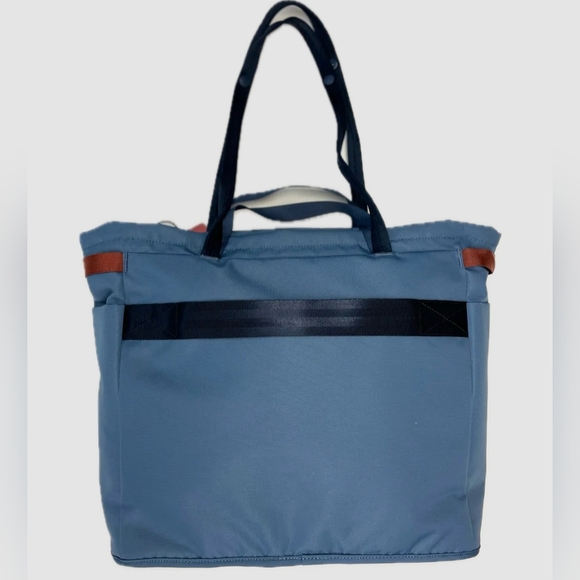 Cotopaxi Mente 22L Tote - Picture 3 of 8